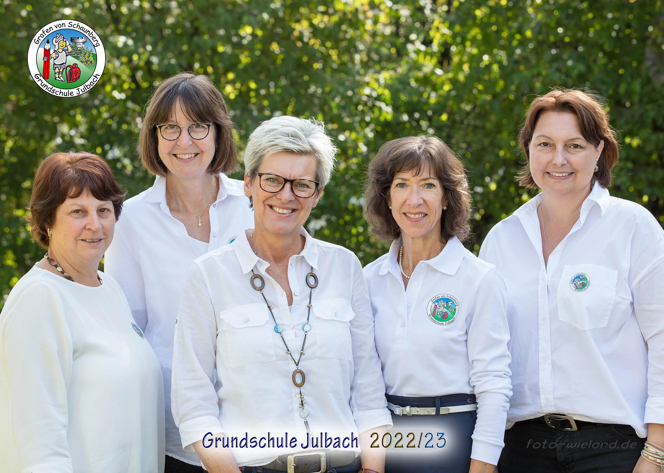 V.l.n.r. : StRin GS Sonja Schachtner, StRin GS Gertrud Nothaft,Verwaltungsangestellte Heidi Brandstetter, Rin Katharina Hornung, Lin Petra Stiller